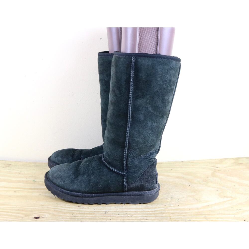 UGG Boots Womens 9 Black Suede Sheepskin Shearling Lined Tall Classic